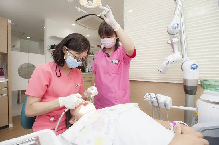 歯磨きでは取れない頑固な歯の汚れを除去